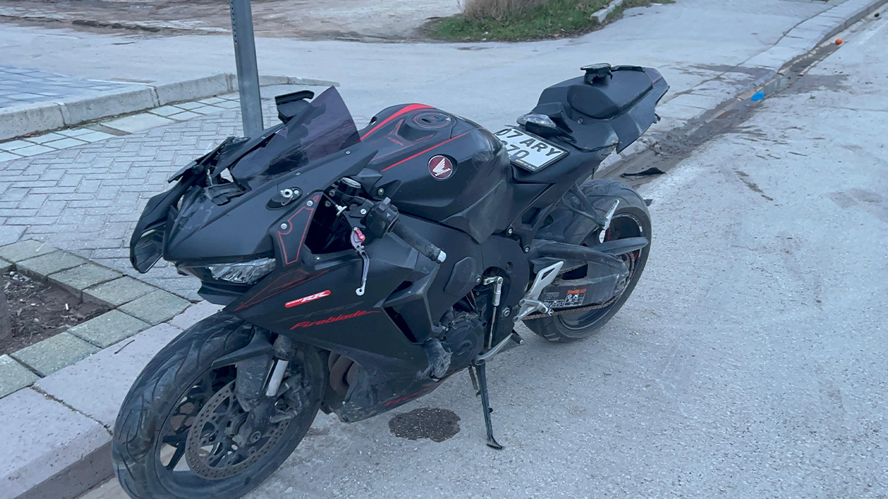 Kazaya Karışan Motosiklet-1