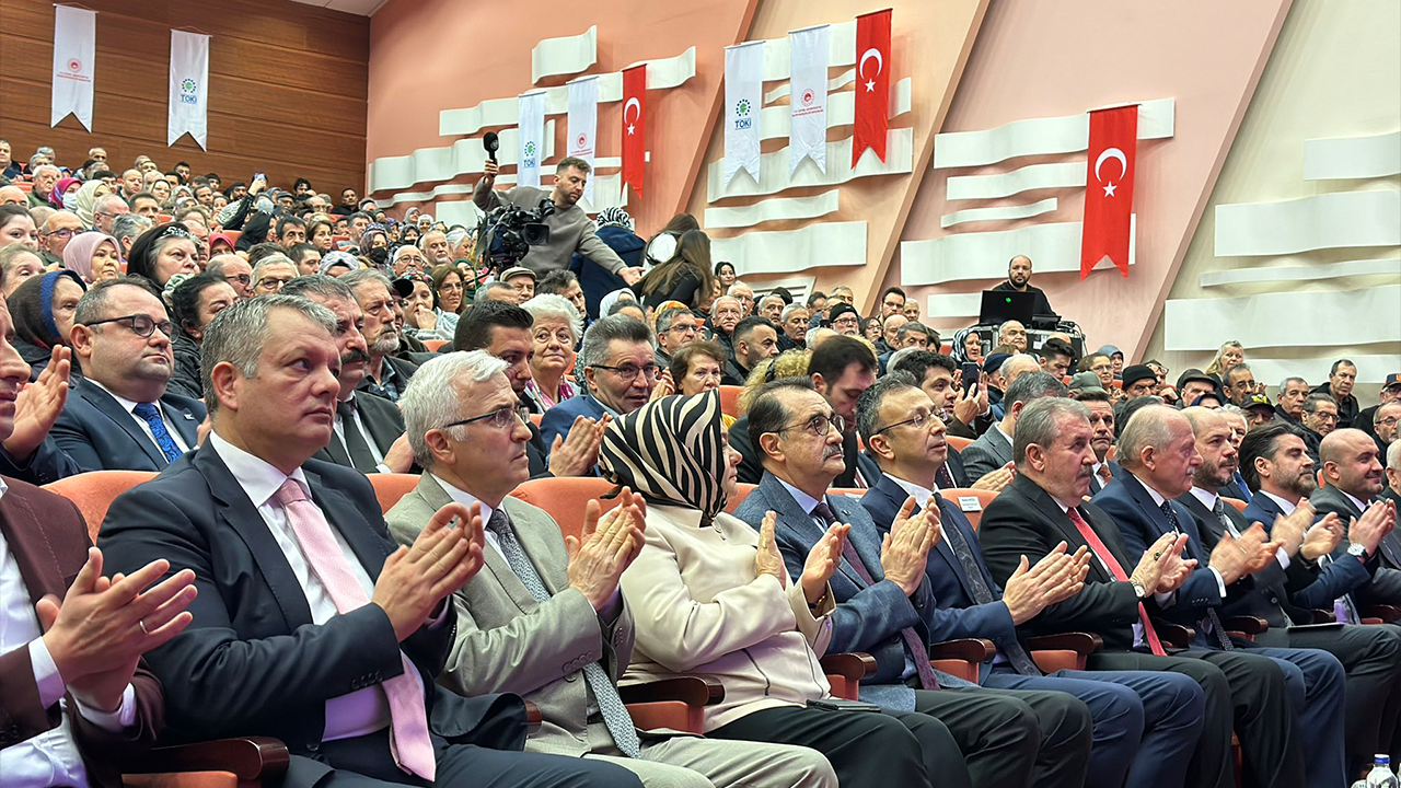 Toki Eskişehir Kura Çekim Törenine Geniş Katılım Sağlandı