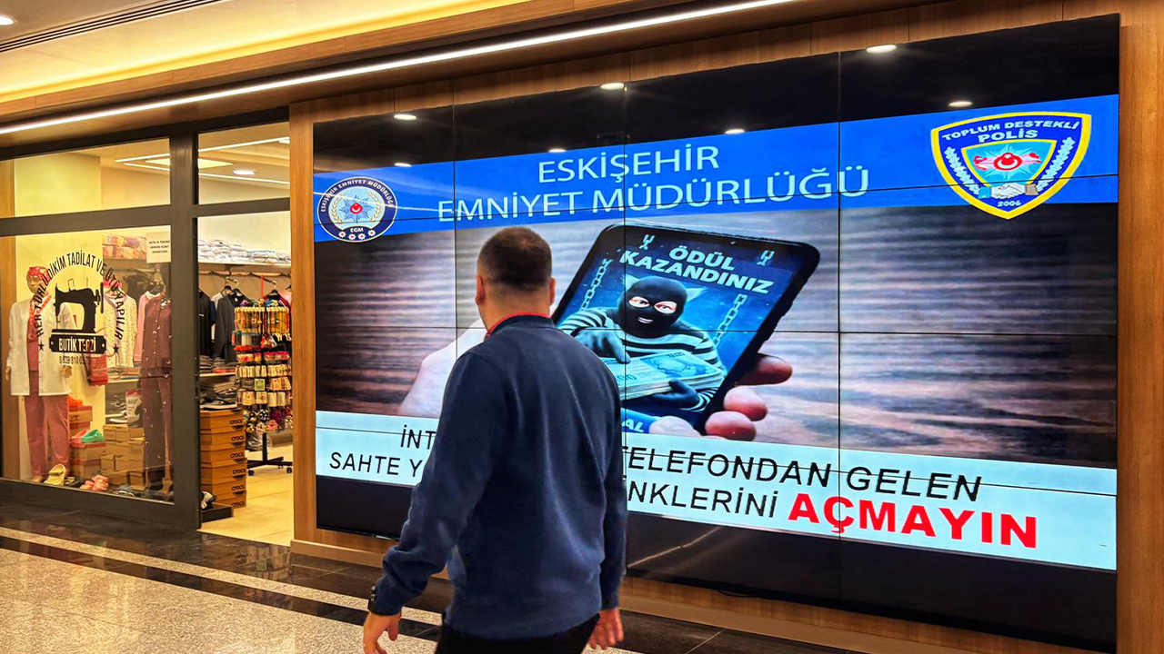 Yoğun Bölgelerde Bilgilendirme Çalışmaları Sürüyor