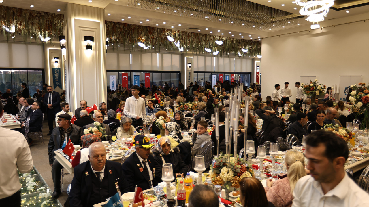 1500'Ü Aşkın Katılımla Esmiad'dan Anlamlı Iftar Programı