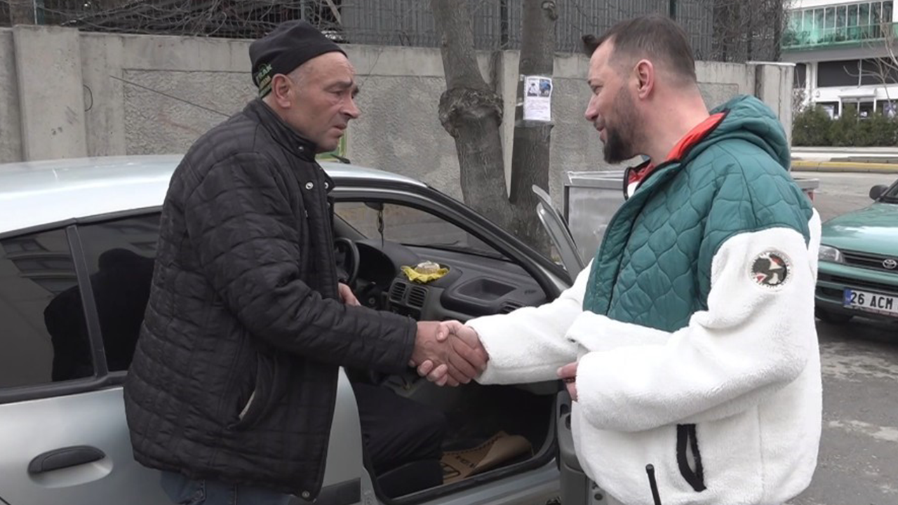 Aracı Bir Arka Sokakta Bulundu