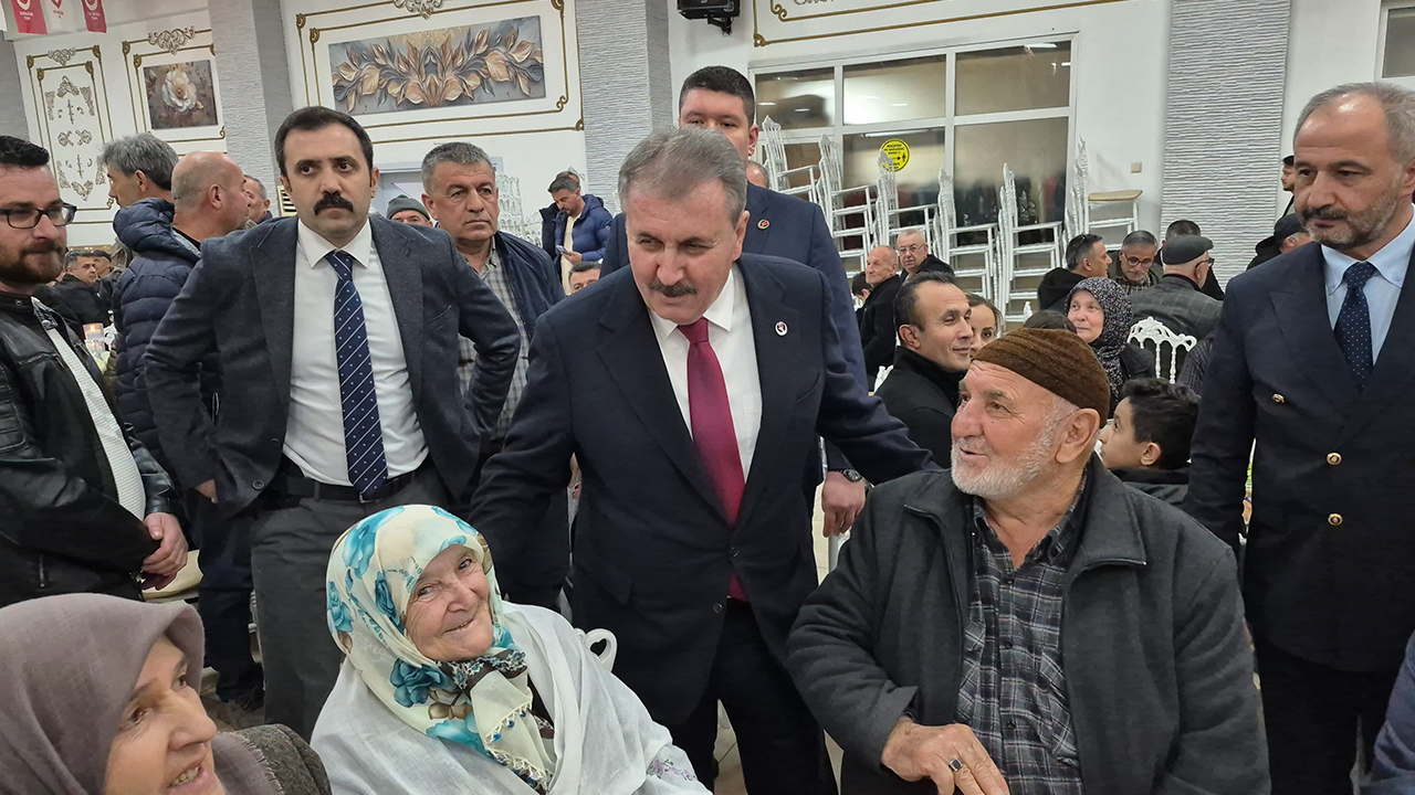 Başkan Destici Iftarda Vatandaşlarla Buluştu
