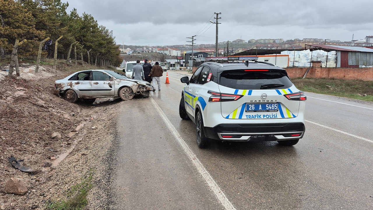 Ekipler Kaza Sonrası Olay Yerine Sevk Edildi