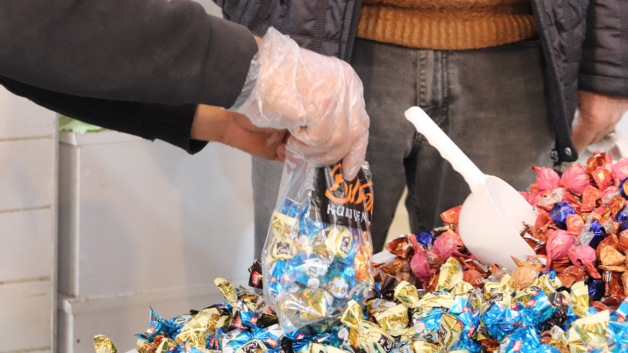 Eskişehir’de Bayram Telaşı Başladı! Fiyatlar 150 Liradan Başlıyor!