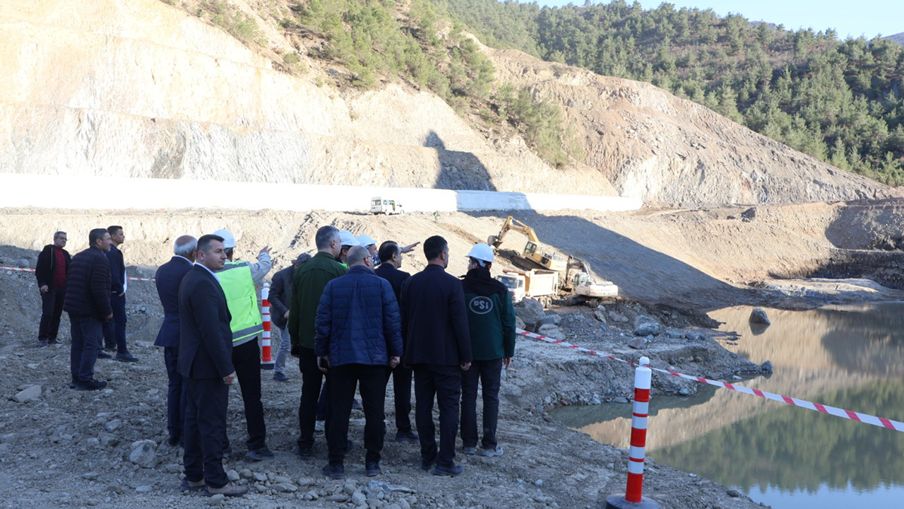 Ilçedeki Dev Yatırımlar Yerinde Incelendi