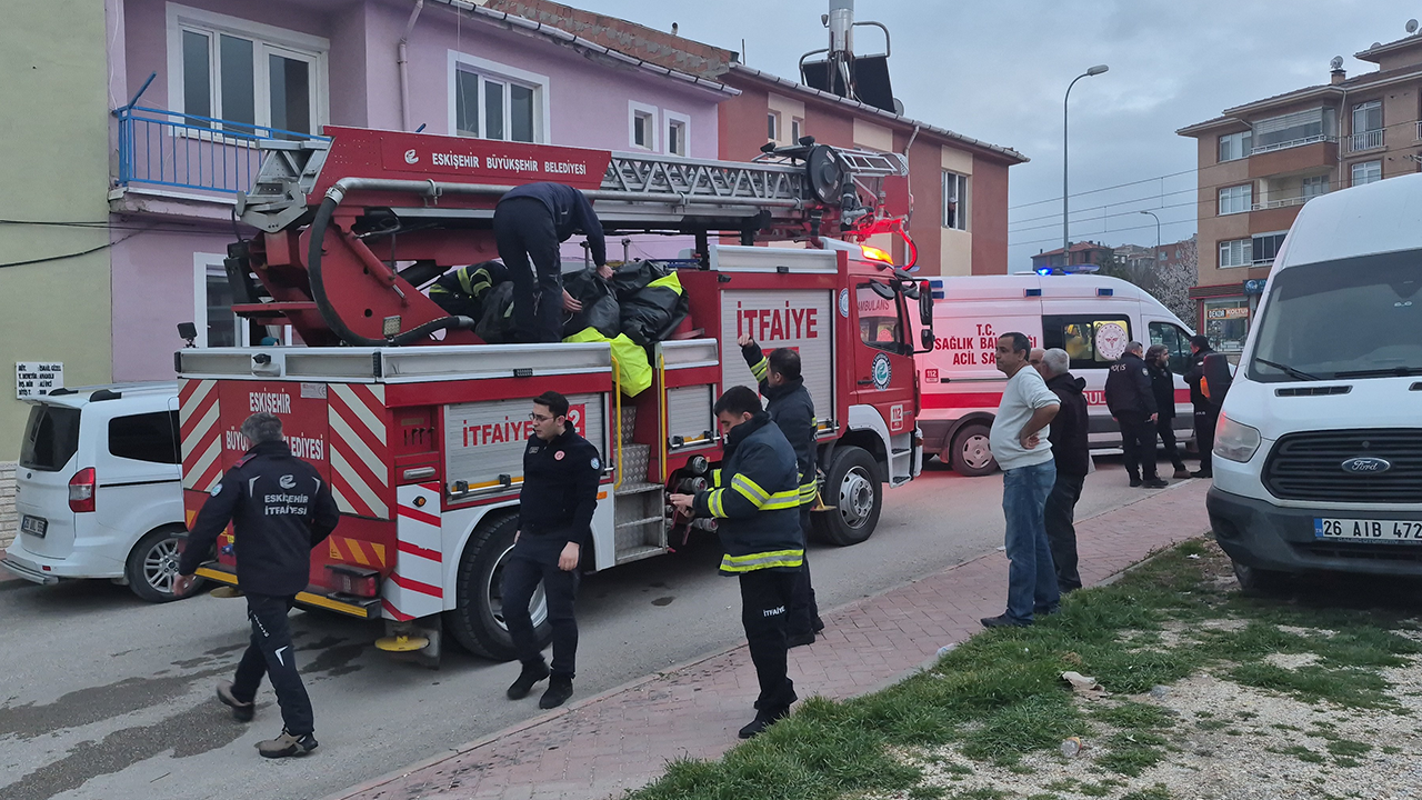 Olay Yerine Çok Sayıda Sağlım, Itfaiye Ve Polis Ekibi Sevk Edildi