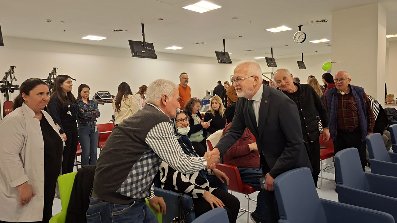 Şehir Hastanesinde Yaşlılar Haftasına Özel Buluşma