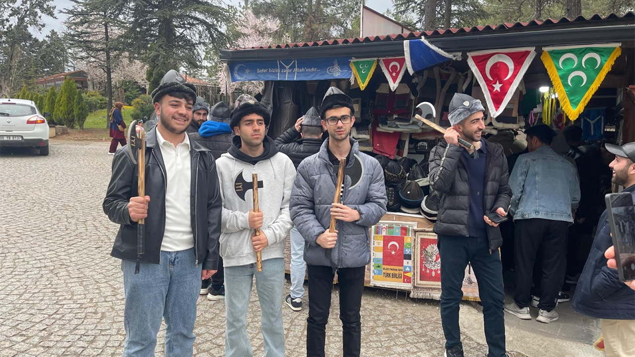 Tarihin Izinde Anlamlı Bir Yolculuk Etkinliğinden Kareler