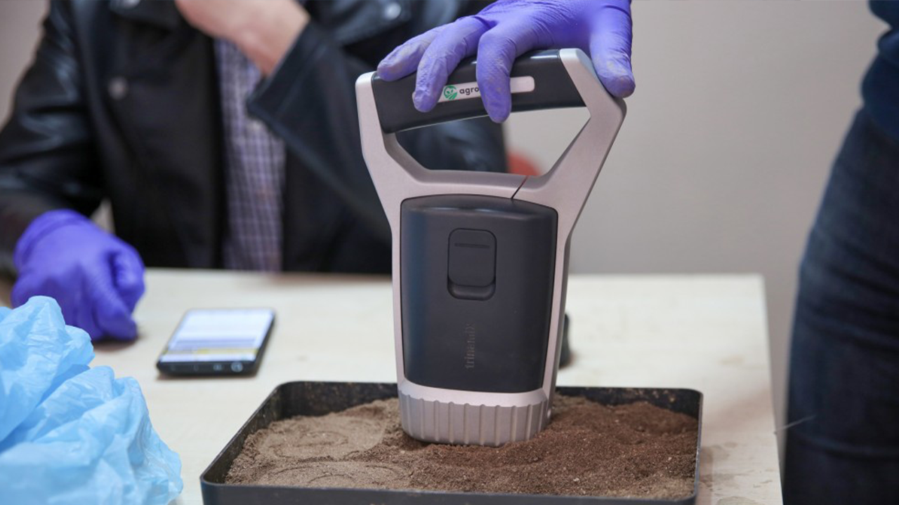 Ücretsiz Mobil Toprak Analizleri Başlıyor