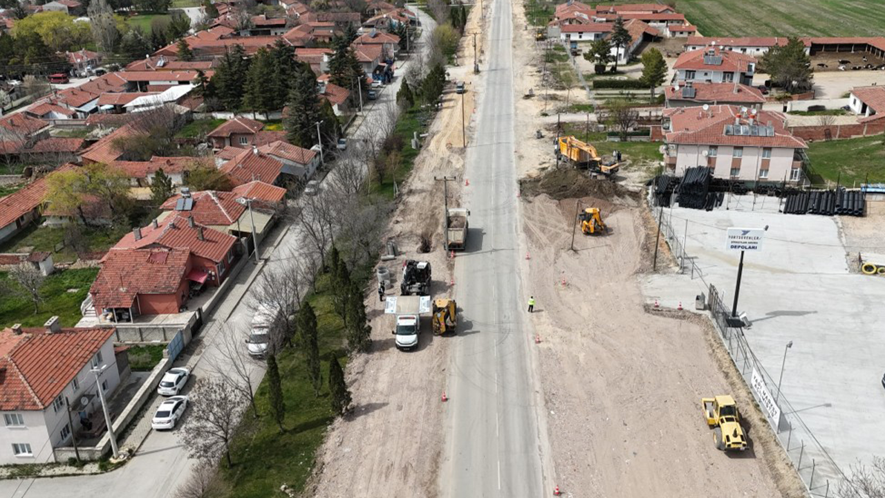 100. Yıl Bulvarında Çalışmalar Devam Ediyor