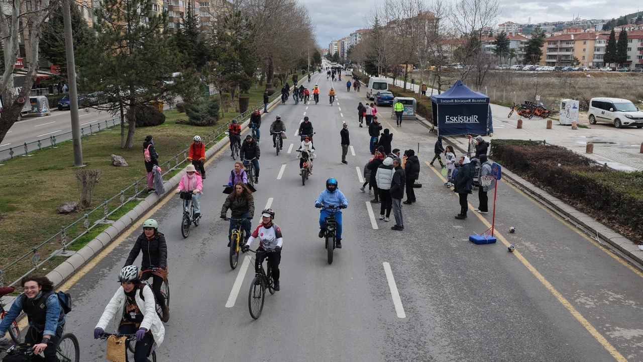 Arabasız Pazar Etkinliği Devam Ediyor
