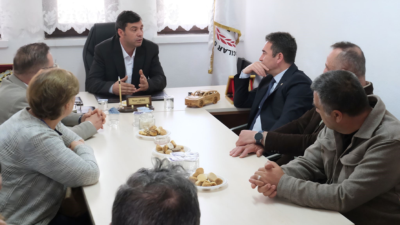 Başkan Dökmeci'den Esnaf Odalarına Ziyaret