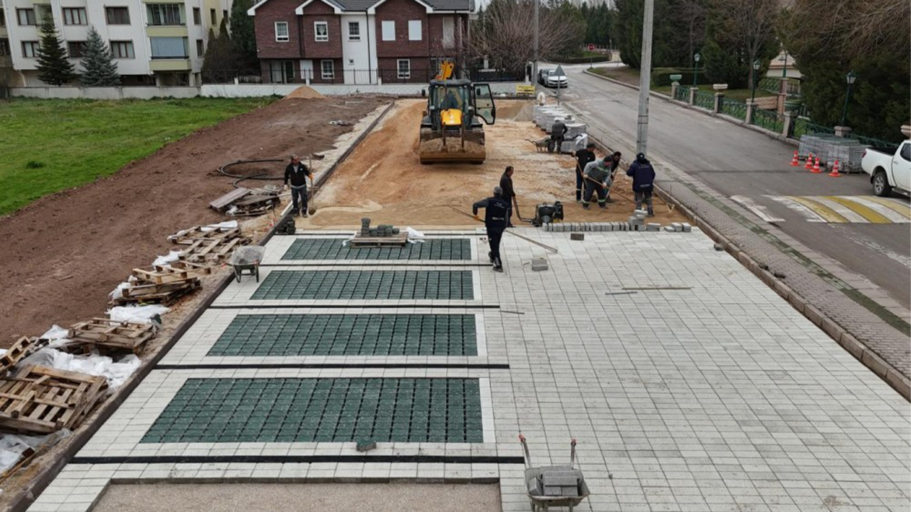 Bi̇rçok Farkli Noktada Otopark Çalişmalari Hiz Kazandi