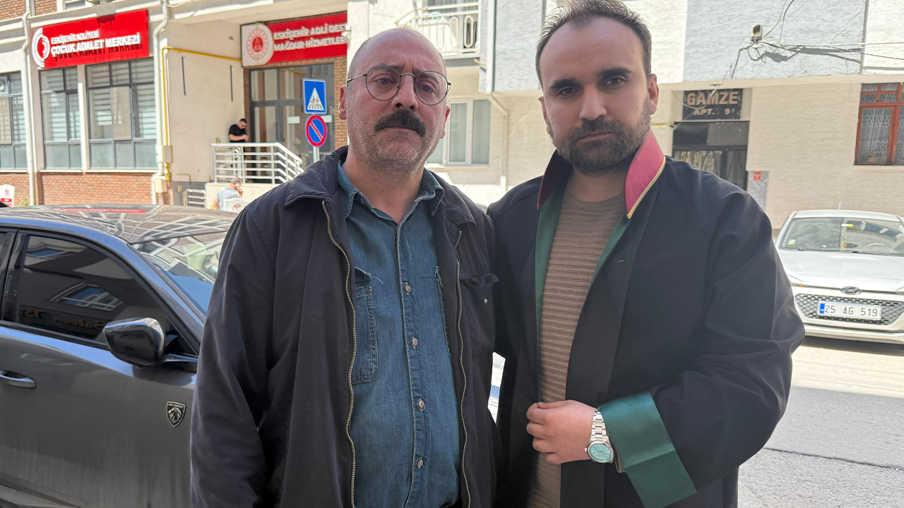 Cahi̇t Altinkama (Solda) Ve Muhammet Şi̇rvan (Sağda)