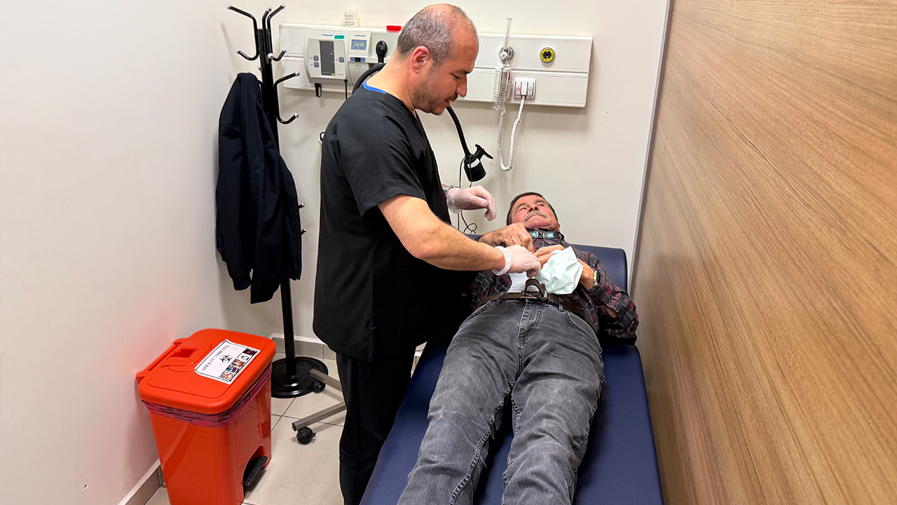 Eskişehir'de Fıtık Şikayetiyle Gittiği Hastanede Hayatının Şokunu Yaşadı!