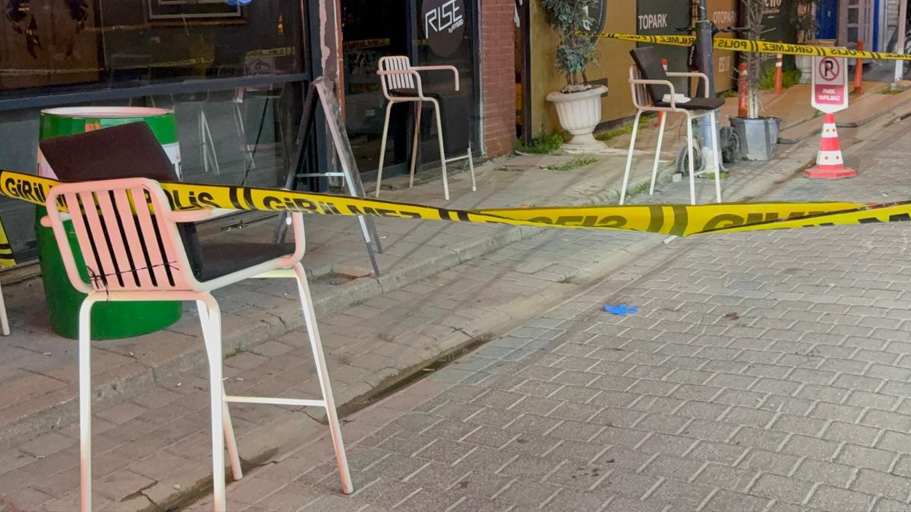 Kavgada 1 Kişi Bıçaklanarak Yaralandı, 4 Kişi Darbedildi