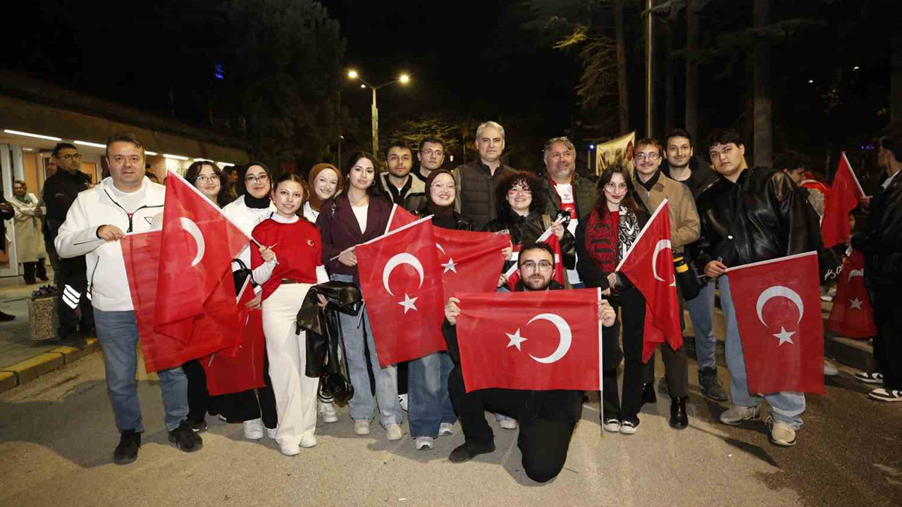 Milli Takımın Zaferi Coşkuyla Kutlandı