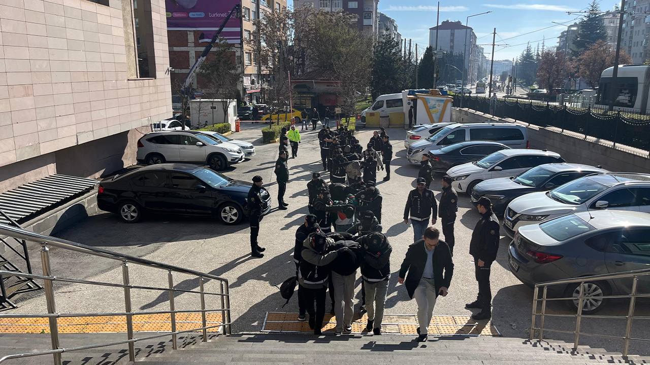 Operasyonlarda Toplam Şüpheli Sayısı 20'Ye Ulaştı