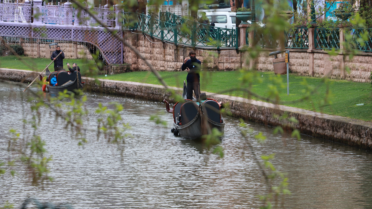 Porsuk'ta Gondol Turları Yoğun Ilgi Görüyor