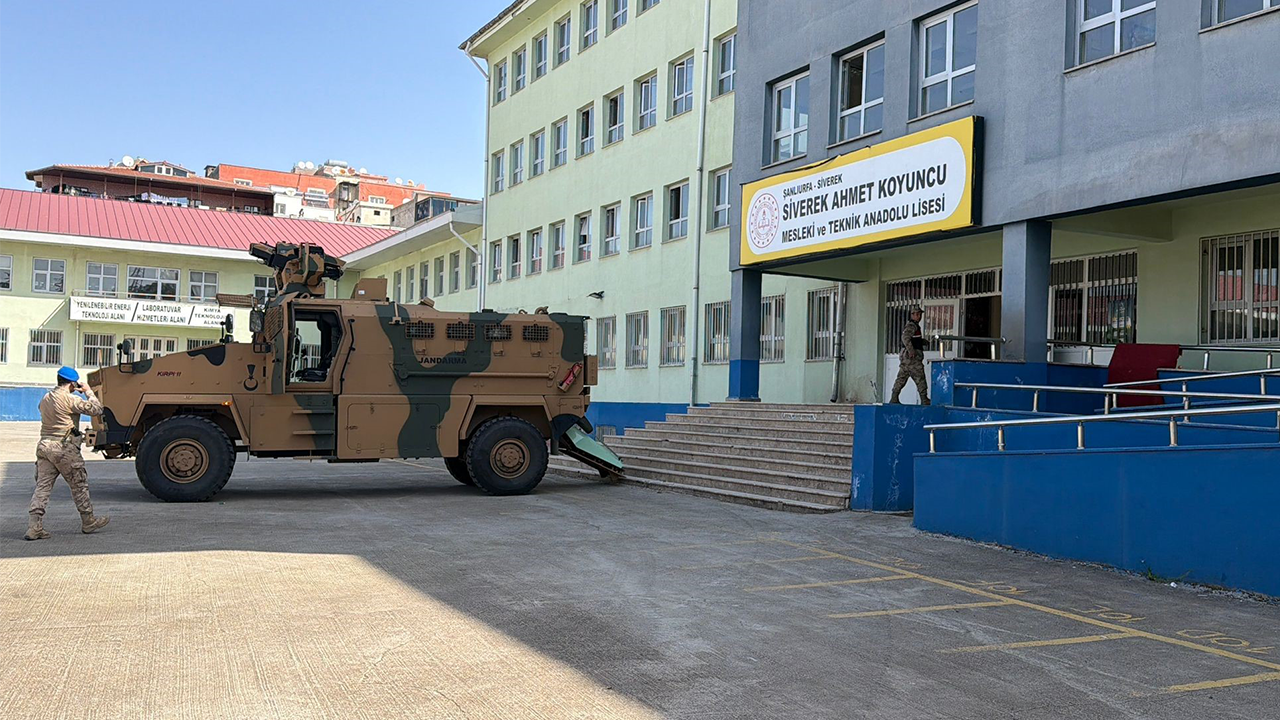 Siverek'te Okula Silahlı Saldırı
