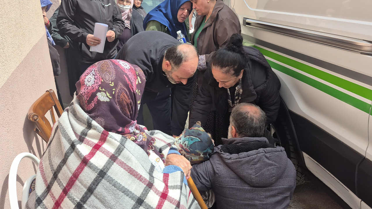 Yakınları Vefat Haberi Ile Büyük Üzüntü Yaşadı