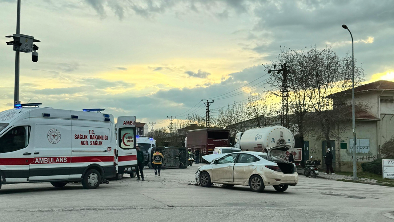 Yaralılara Olay Yerinde Ilk Müdahaleleri Yapıldı