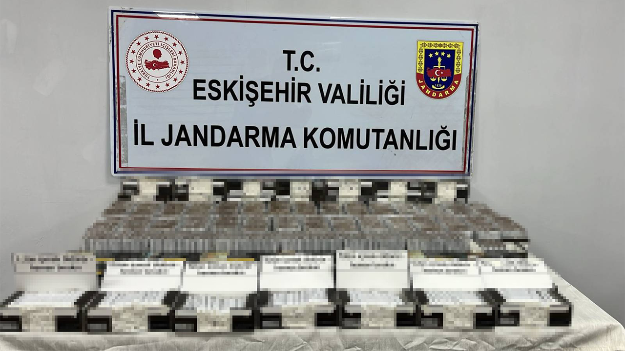 21 Bin Adet Makaron Ele Geçirildi
