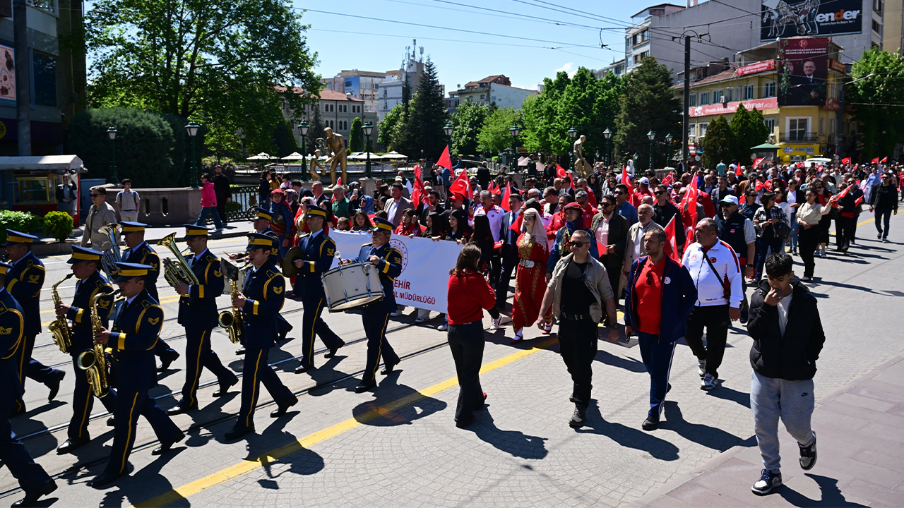 Eskişehir’de Gençlik Haftası Coşkuyla Başladı!