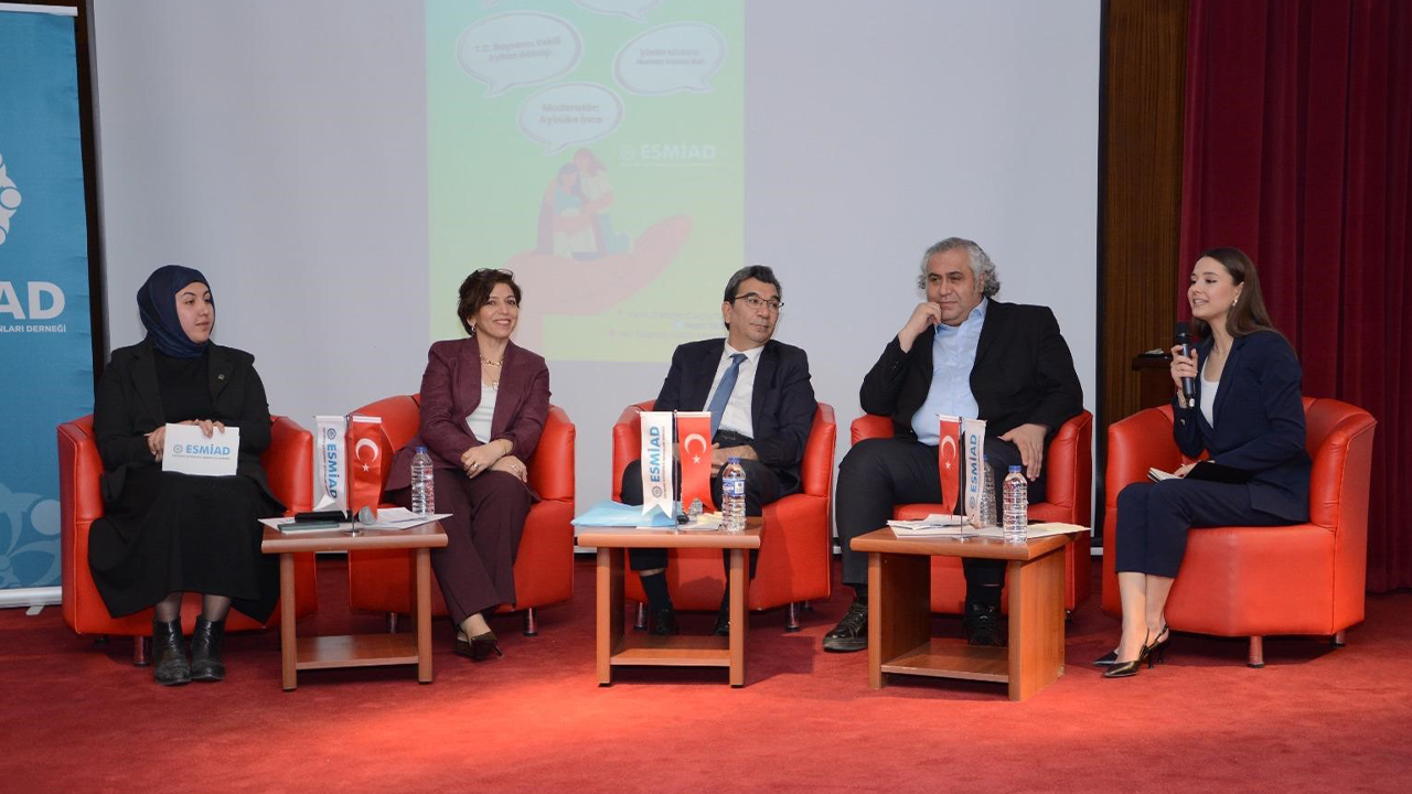 Esmiad'ın Düzenlediği Panelde Önemli Konular Masaya Yatırıldı