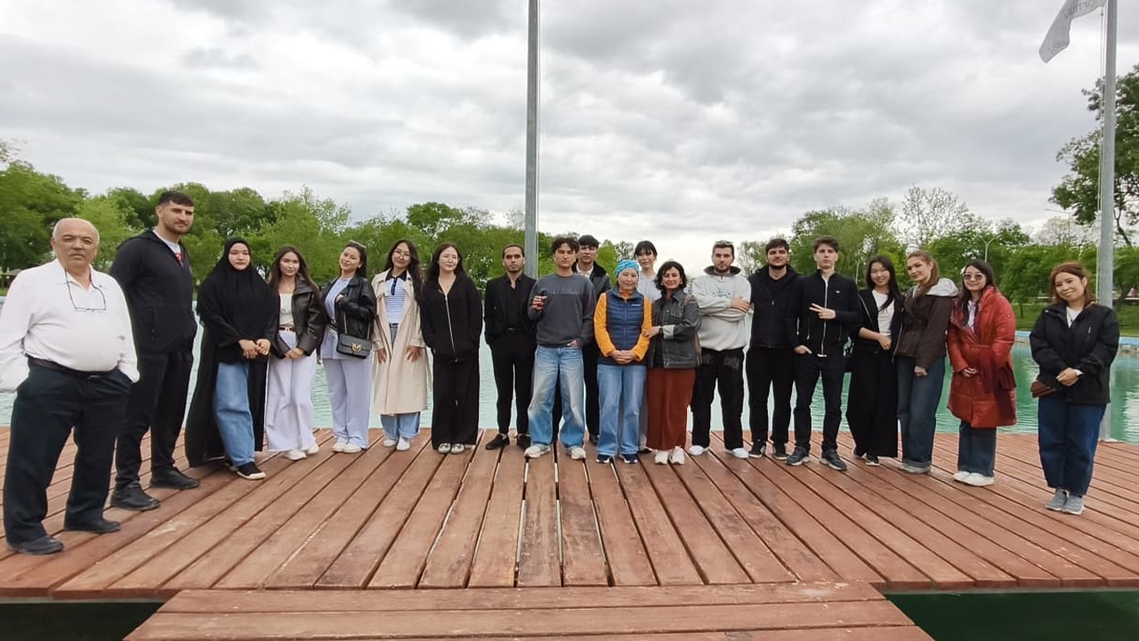 Türk Dünyası Öğrencilerinden Kültür Gezisi