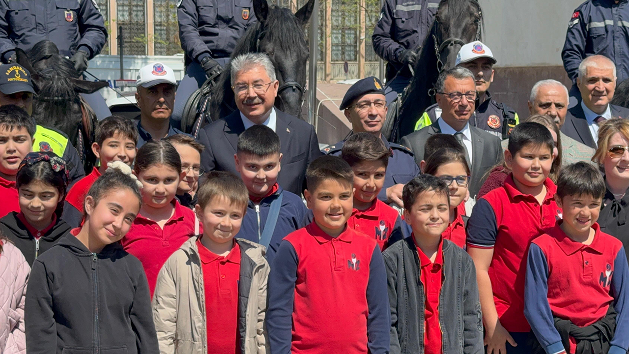 Vali Yılmaz'dan Trafik Haftasında Anlamlı Mesaj