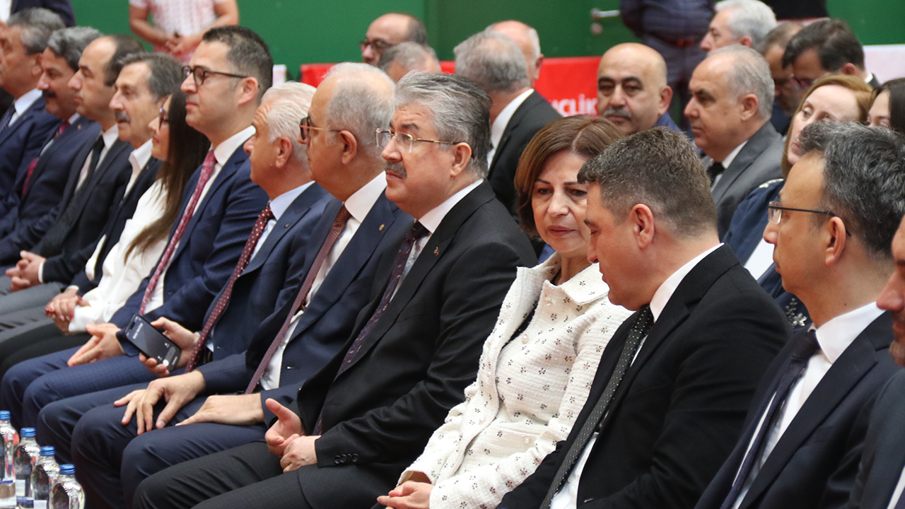 Altyapılar Türkiye Şampiyonası Emincan Kocabaş Sezonu Açılış Törenine Üst Düzey Katılım Gerçekleşti