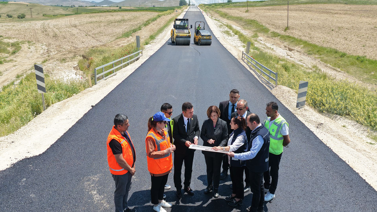 Başkan Ünlüce Ve Başkan Dökmeci Çevrede Incelemelerde Bulundu