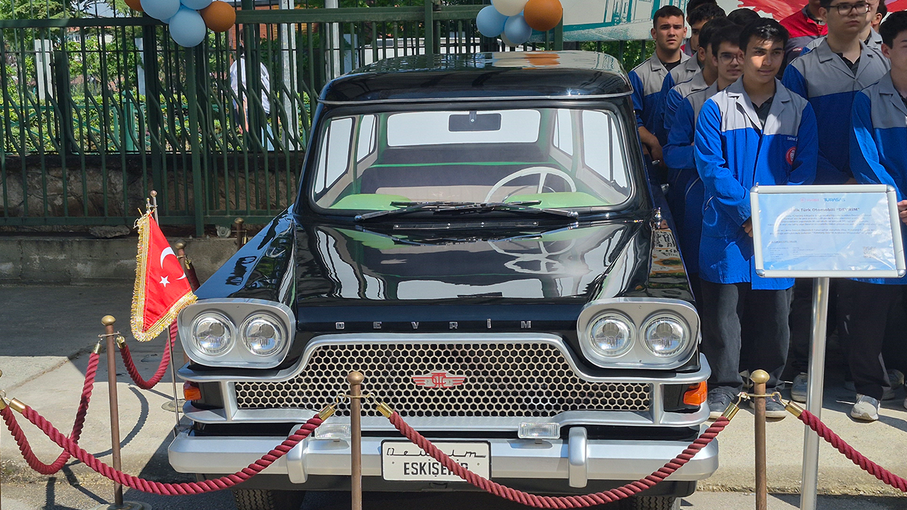 Devri̇m Otomobi̇li̇