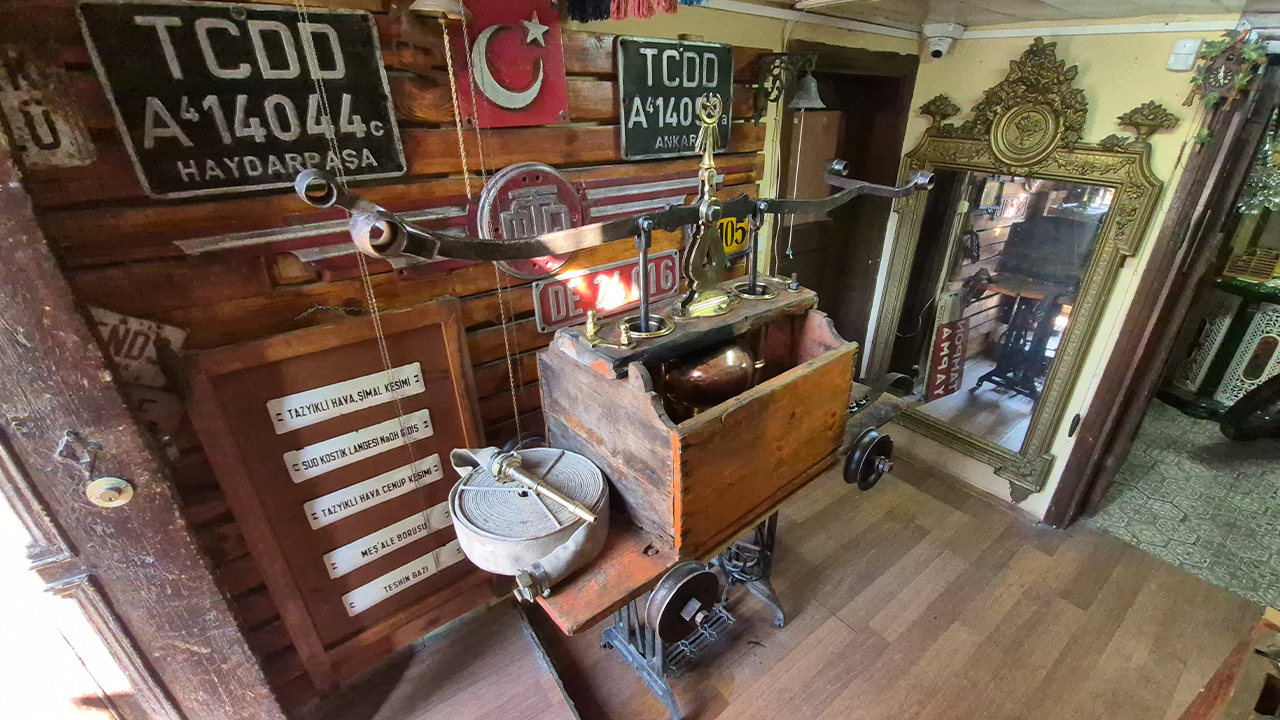 Eskişehir’de 3 Asırlık Tarihi Eser Antika Tutkunlarının İlgi Odağı Oldu!