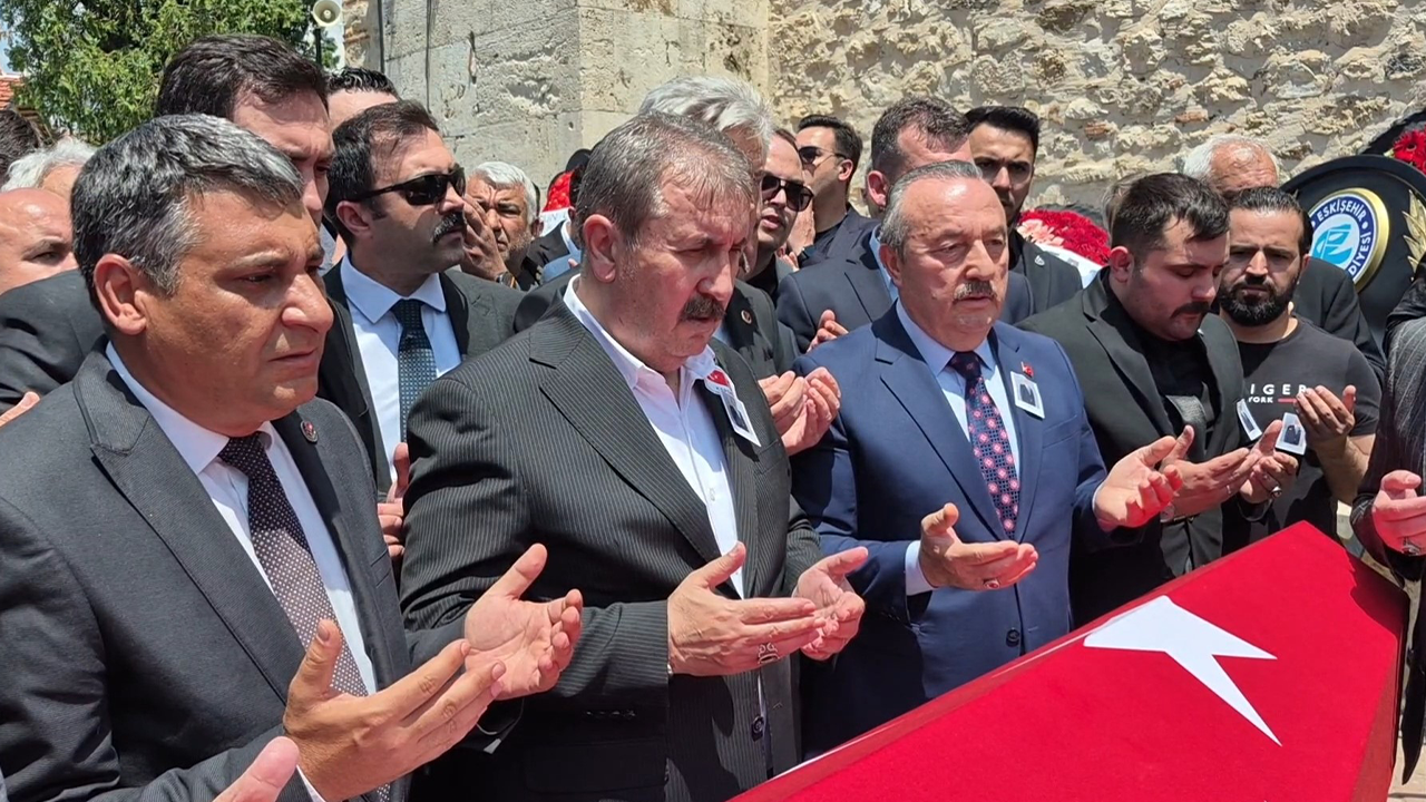 Hali̇l Nural Desti̇ci̇'ni̇n Cenaze Töreni̇