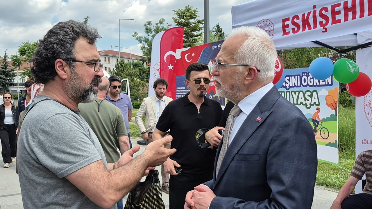 Il Sağlık Müdürü Bildirici Vatandaşlarla Bir Araya Geldi