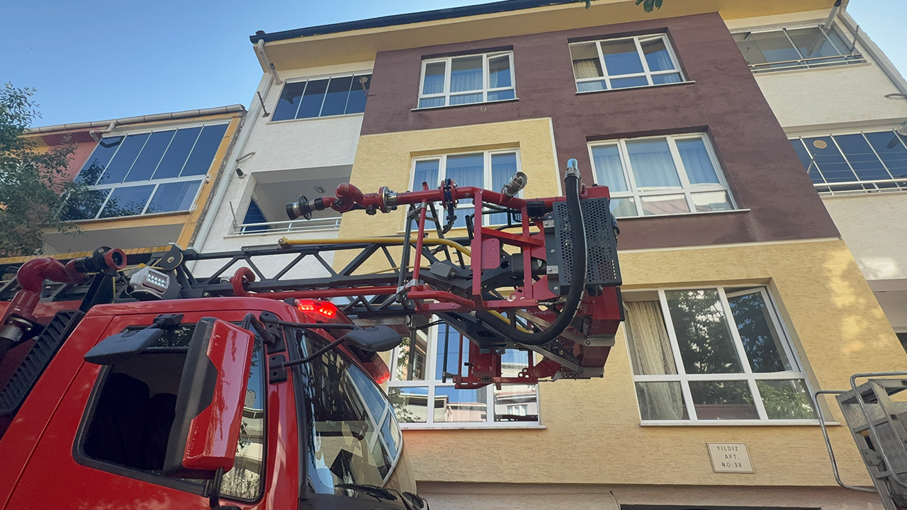 Itfaiye Ekipleri Bölgeye Sevk Edildi