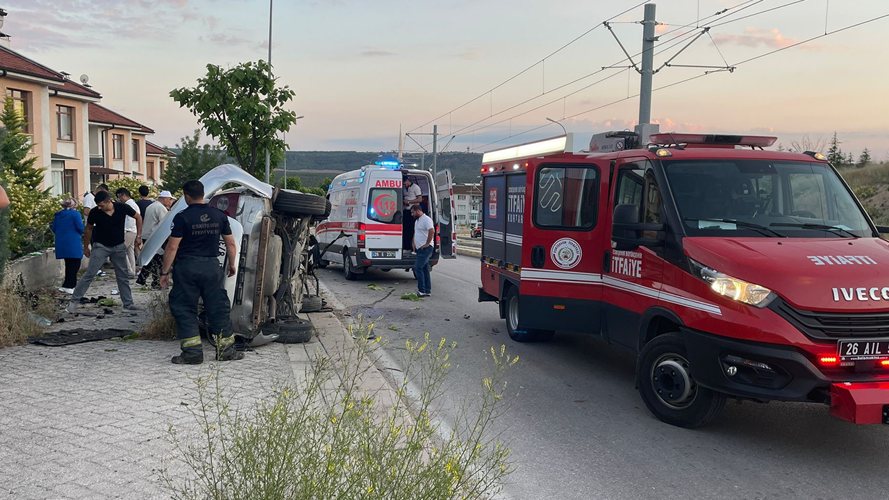 Kontrolden Çıkan Araçtaki 1 Kişi Yaralandı