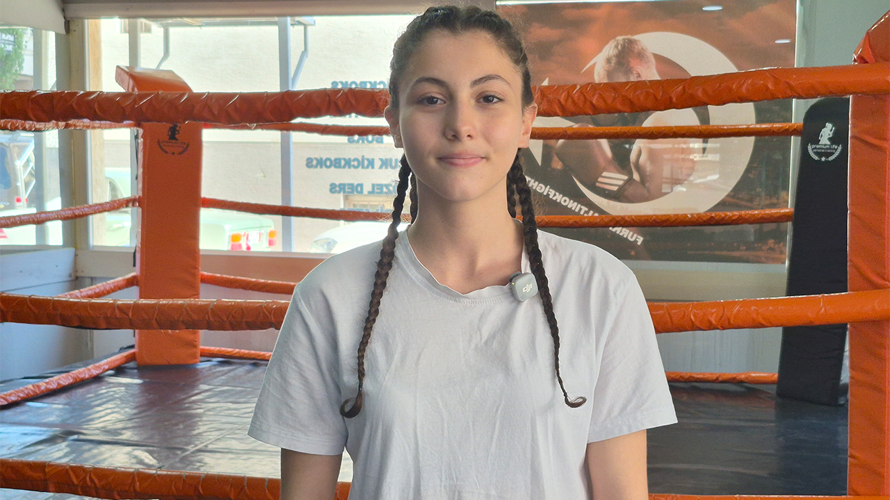 Özge Gündağ