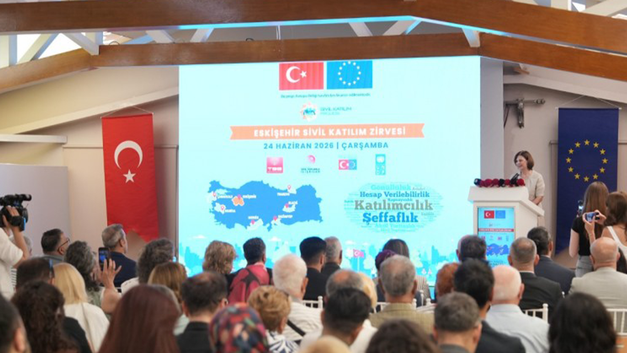 Sivil Katılım Zirvesi'nde Başkan Ünlüce Önemli Mesajlar Verildi