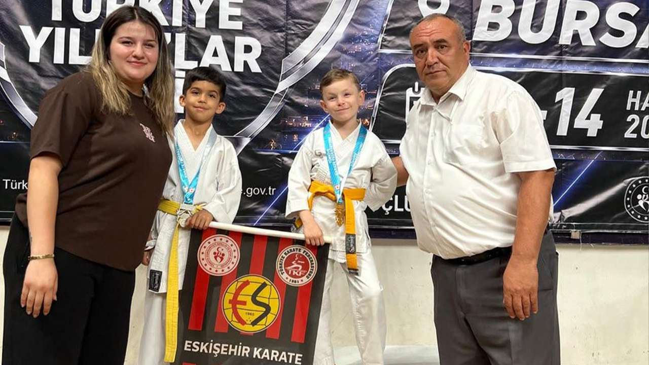 Sporcular 27 Birincilik, 3 Ikincilik Ve 8 Üçüncülük Elde Etti
