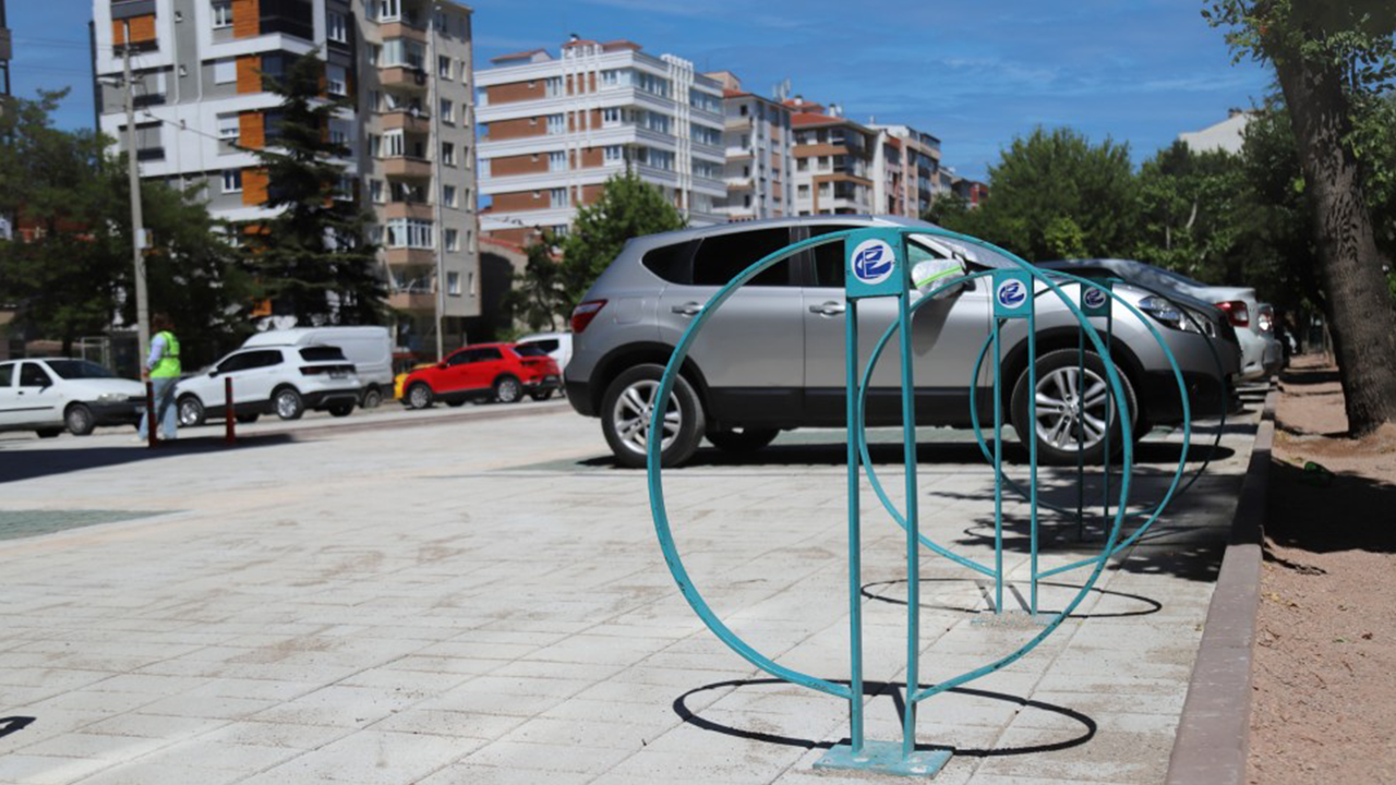 Ücretsiz Otopark Hizmete Girdi