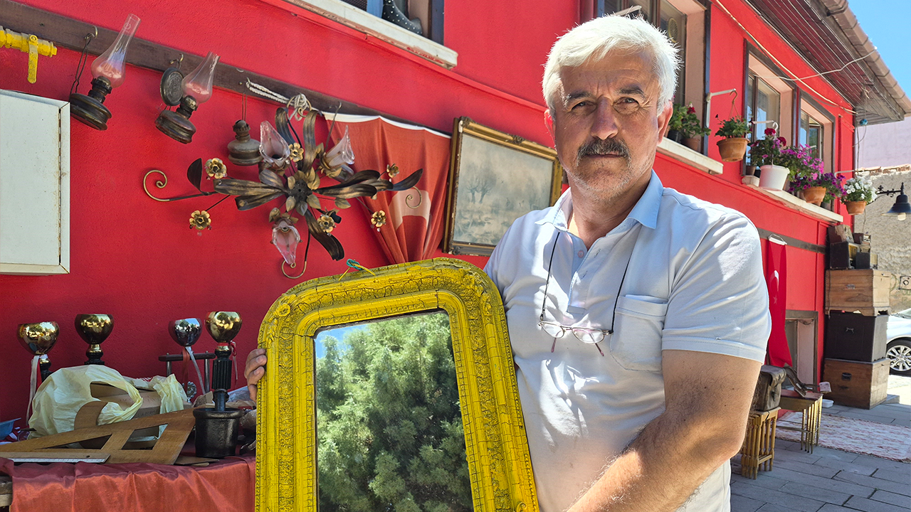 Antikacı Bayram Çağlayan