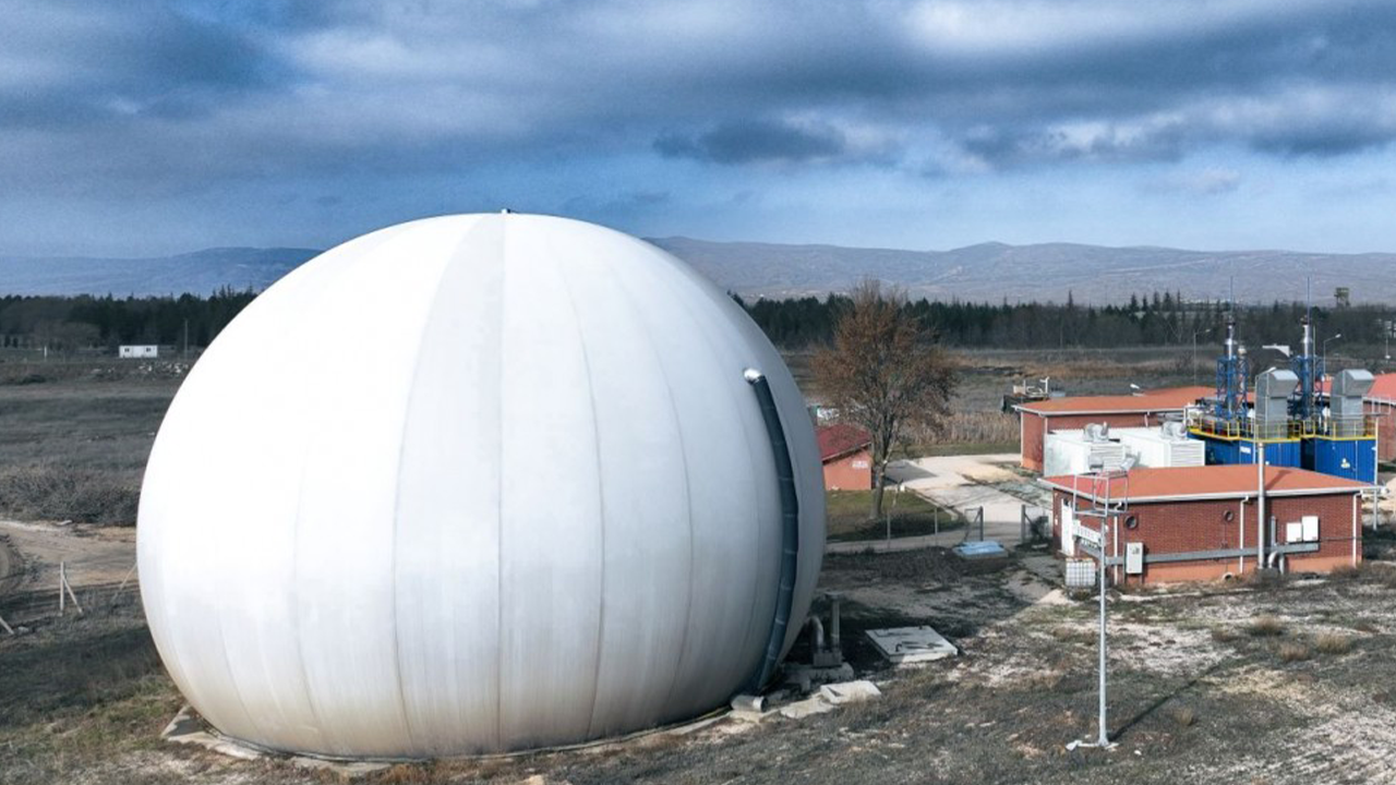 Atık Su Çamurları Biyogaza Dönüştürülerek Elektrik Enerjisine Çevriliyor