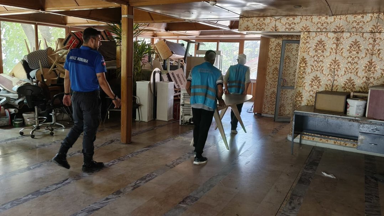 Eskişehir Öğretmenevi'nde Tahliye Süreci Başladı