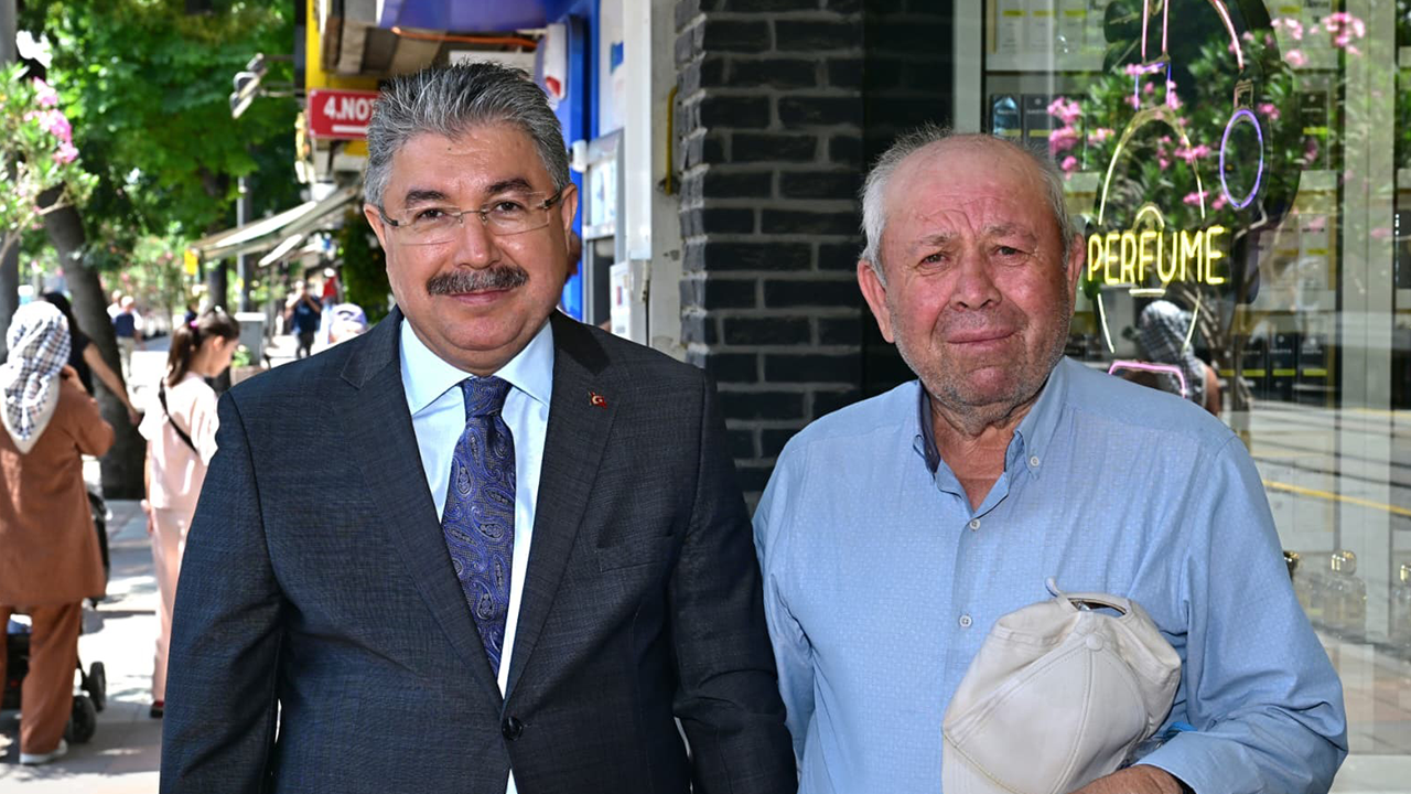 Esnaf Ziyaretleri Sırasında Duygulandıran Tesadüf