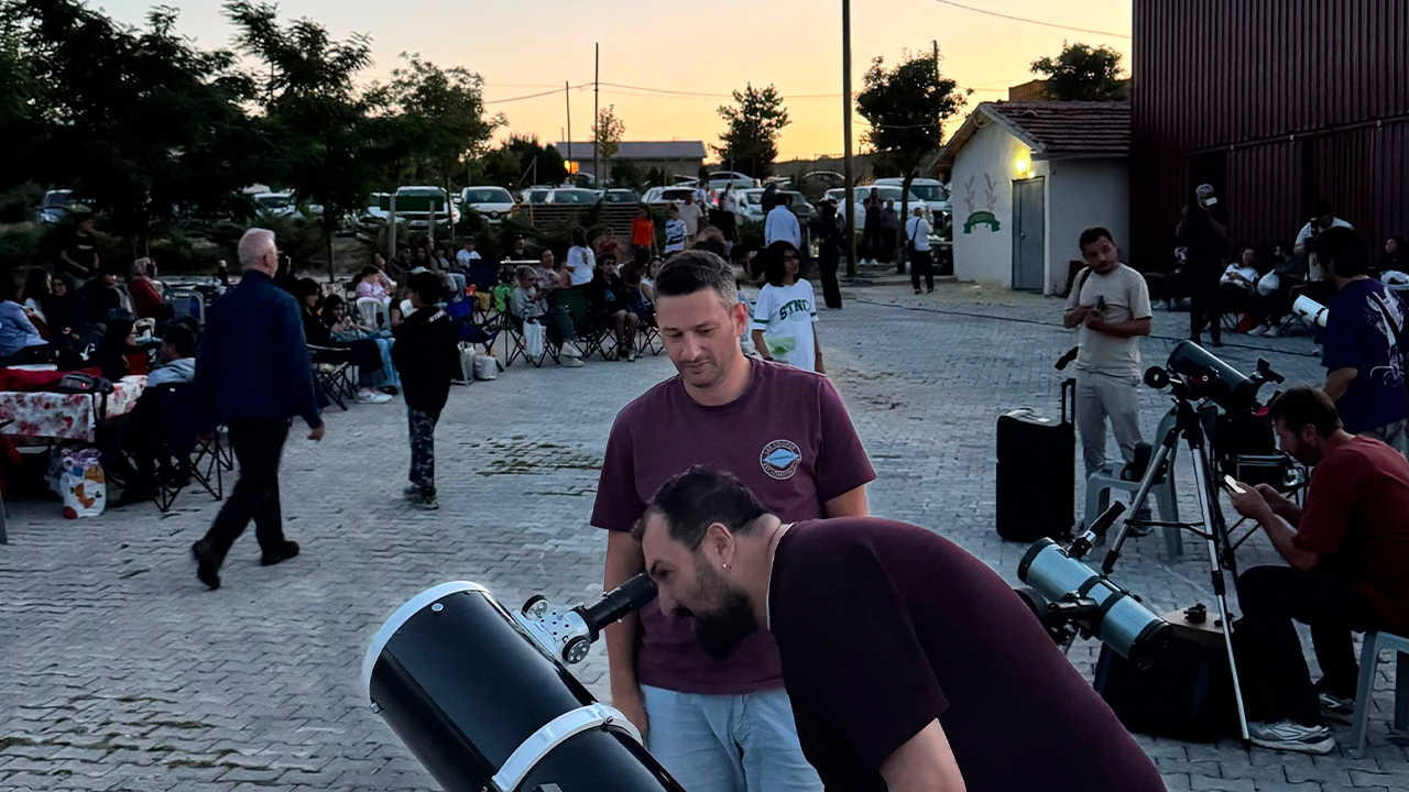 Gökyüzünü Izleme Etkinliği Yoğun Katılımla Gerçekleştirildi