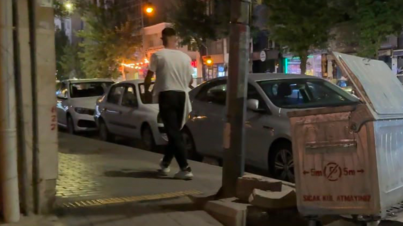 Kavgaya Karıştığı Ve Tişörtü Yırtıldığı Iddia Edilen Şahıs Bölgeden Uzaklaştı