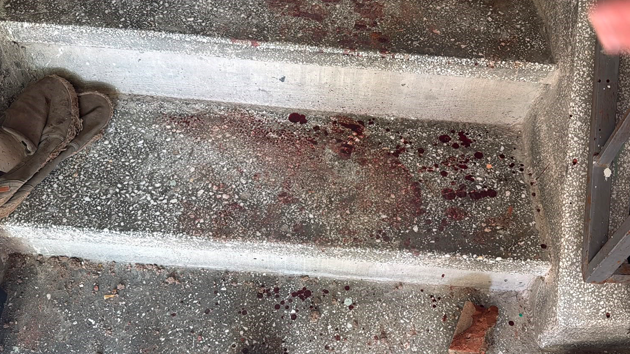 Olay Yerinde Kavganın Izleri Hala Duruyor